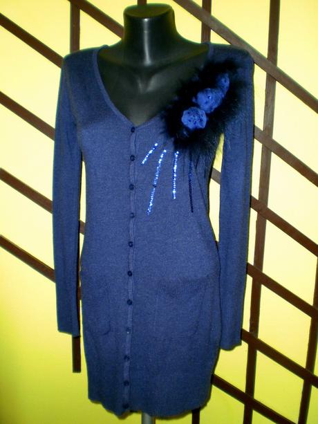 Dámsky svetrík red queen fashion., l / m / s / xs