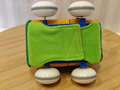 Naťahovacie autíčko taxík, melissa & doug, r. 2015,