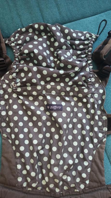 Ergonomický nosič detí care zaffiro, womar zaffiro