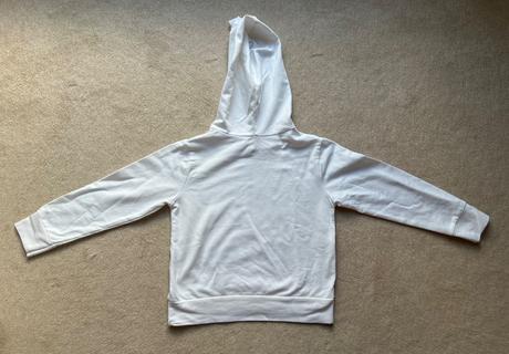 Mikina cez hlavu tik tok, 116