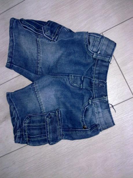 Kapsacove kratasky, 98