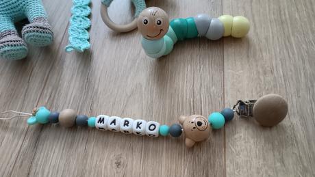 Háčkované hračky,