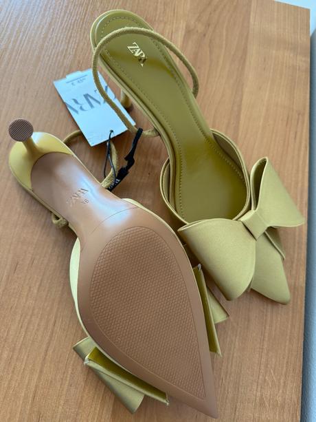 Krasne lodicky znacky zara ..nove s visackou, zara,38