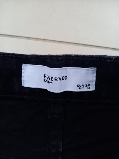 Šortky, reserved,36