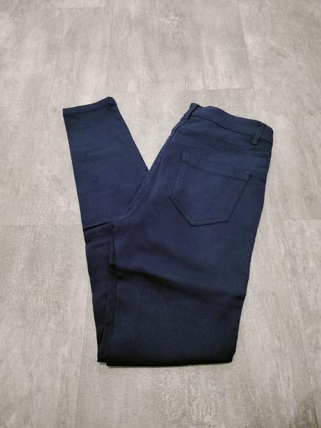 Dámske elastické nohavice, fishbone,s