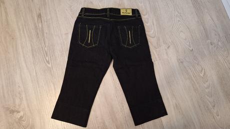 Dlhšie kratasy, dromedar,s