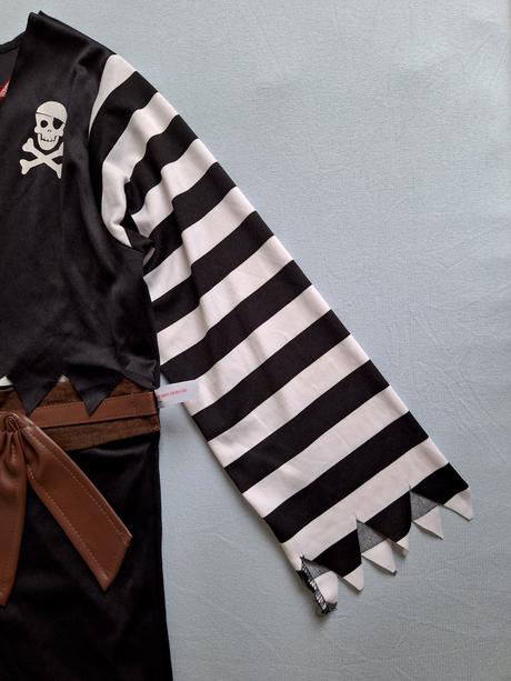 Pirát karnevalový komplet kostým veľ. 104-116, 