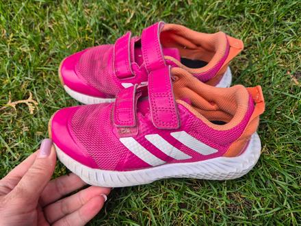 Lahučké tenisky, adidas,30