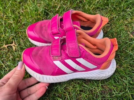 Lahučké tenisky, adidas,30