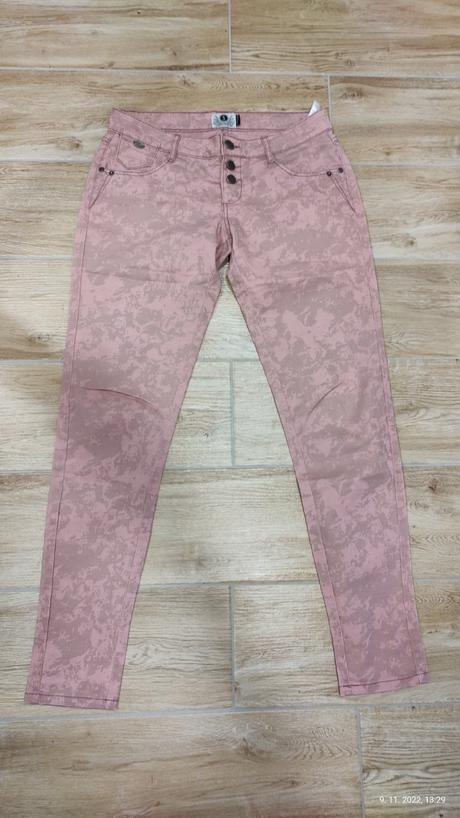 Nohavice, pampolina,s