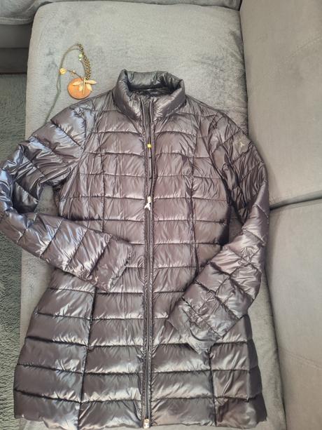 Ultraľahká páperová bunda patrizia pepe, m