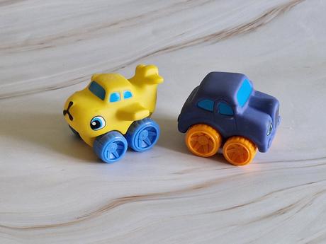 Mix prve auticka (14ks), 