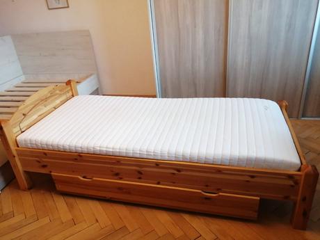 Posteľ z masívu, šírka (cm): 100,dĺžka (cm): 210