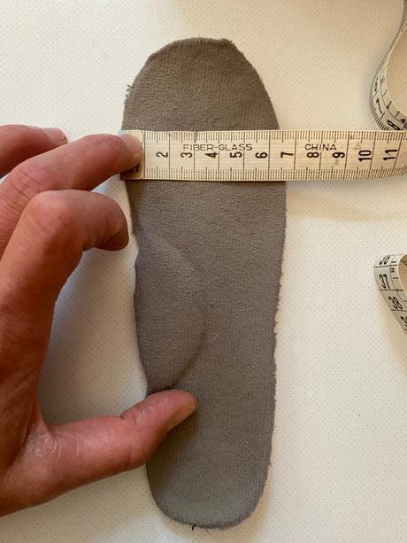 Semišové čierne topanočky, slovobuv,30