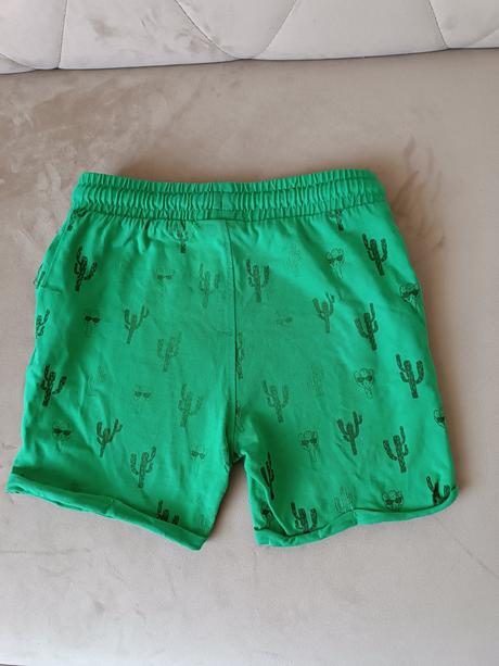 Kraťasy, reserved,86