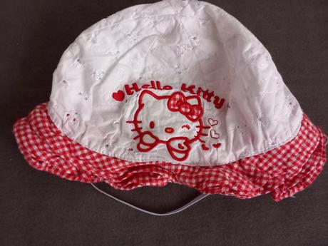 Klobúk hello kitty, disney,74