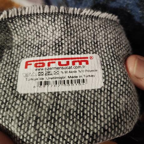 Veľký obojstranný šál, 