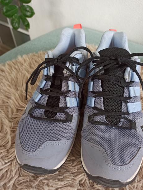 Známe topánky terrex, adidas,35