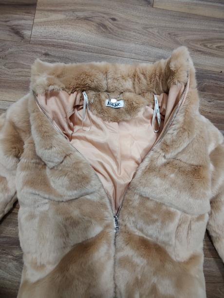 Pudrovoruzovy kožuch, xs