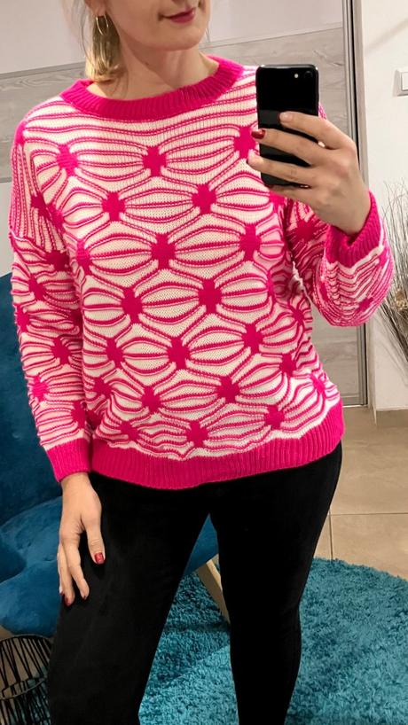 Dámsky sveter ružovo biely vzorovaný (uni), l / m / s