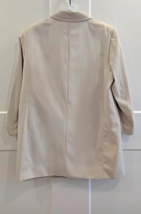 Krémove sako, stradivarius,l
