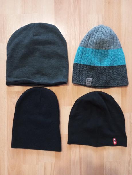 Chlapčenské čiapky cena spolu, 158