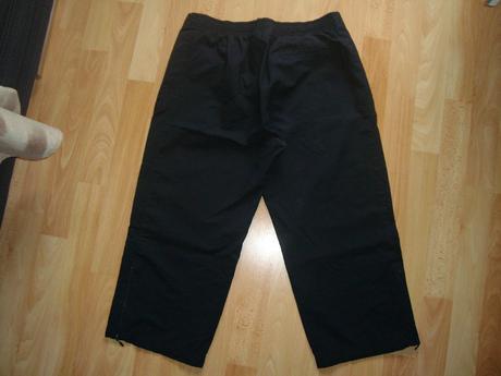 Cierne tristvrtaky, nike,m