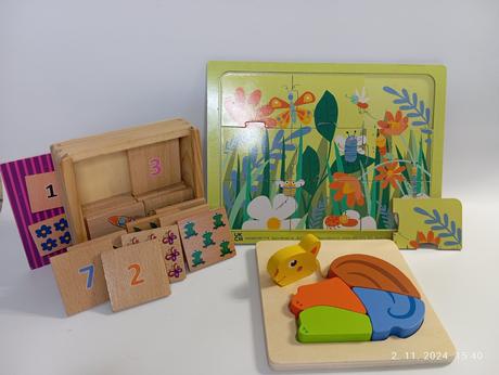 Playtive puzzle veverička, čísla v krabičke a drev,