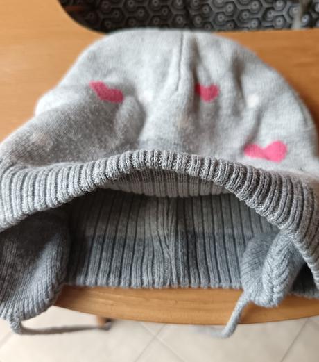 Čiapka na jeseň, teplejsiu zimu, dievčenská, 74-80, lupilu,74