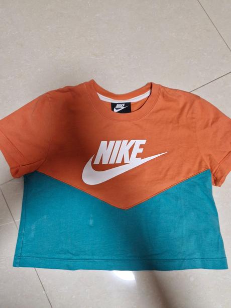 Crop tricko nike, nike,xs