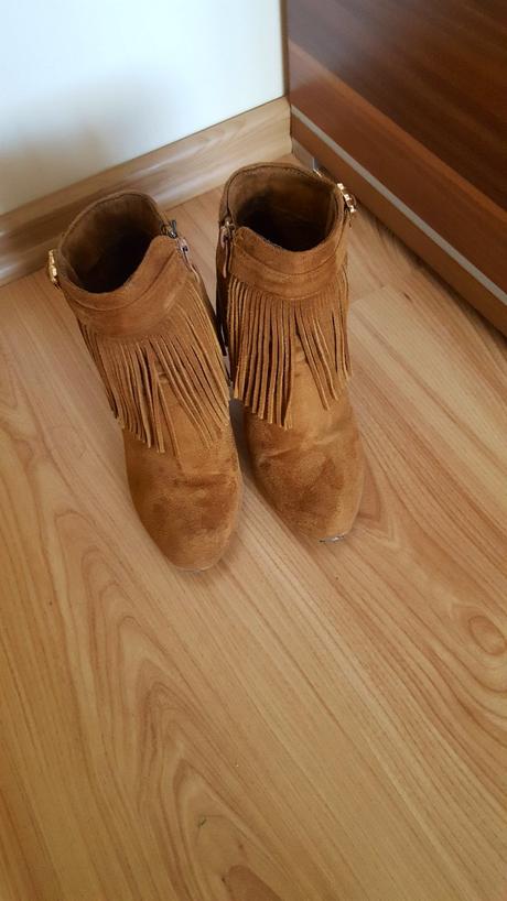 Hnedé kontnicky, 37