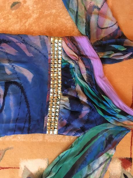 Spolocenske saty, 40