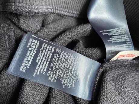 Th šortky, tommy hilfiger,134 / 140