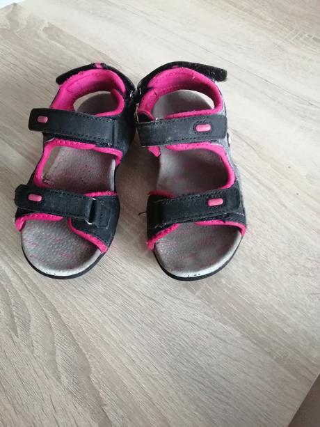 Sandálky, 29