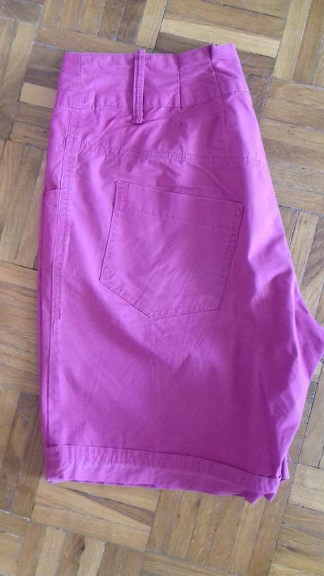 Dámske šortky/trojštvrťáky, gate,38