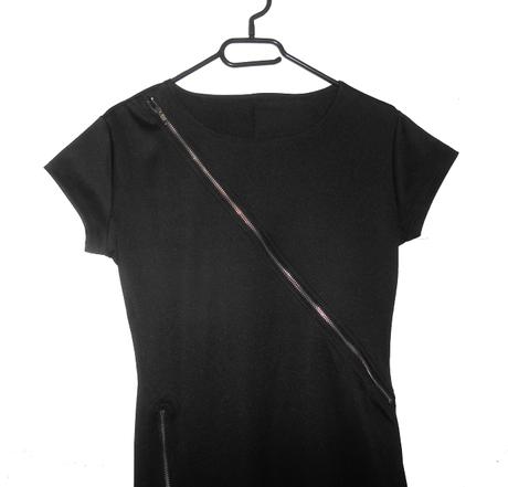 Elastické šaty so zipsami veľ.m, m