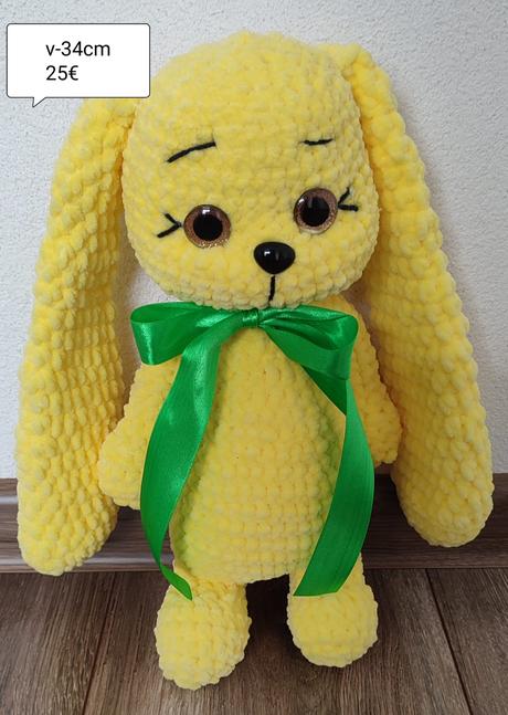 Hackovany zajko zlty, 