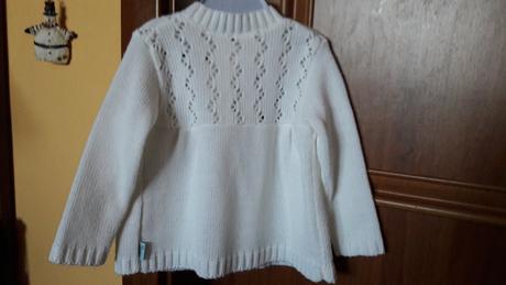 Biely svetrik, japitex,86