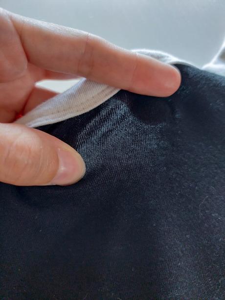 Body s odhalenym chrbtom, xs