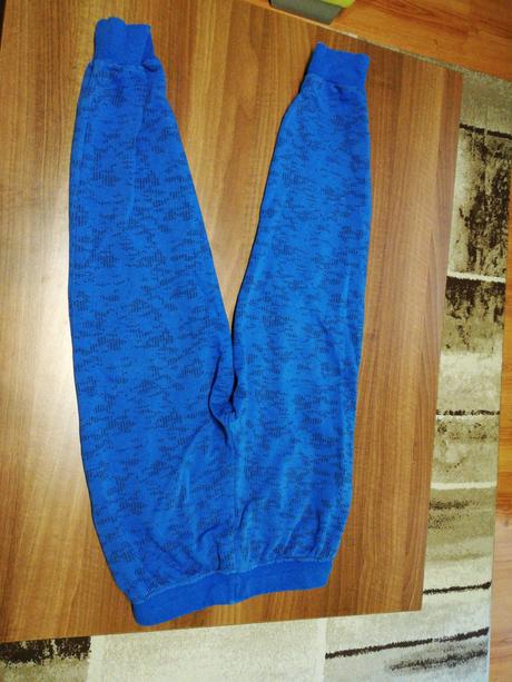 Tepláky, pepperts,134