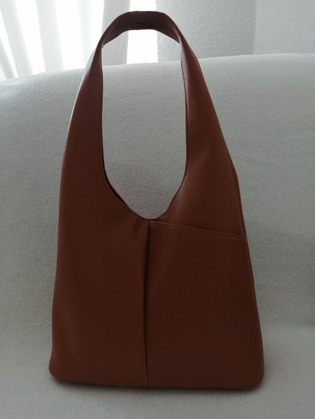 Pekné hobo kabelka,