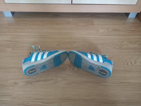 Kožené tenisky zn.adidas veľ. 34 super stav, adidas,34