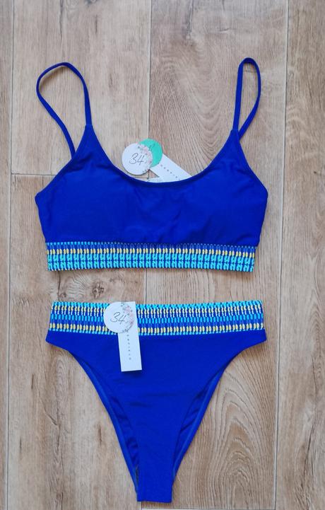 Dvojdielne plavky, 34