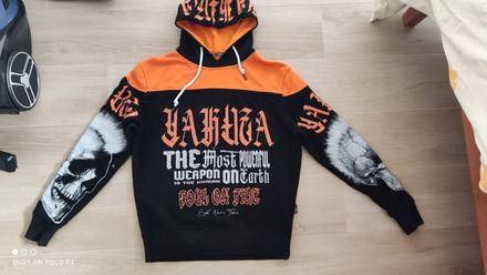 Mikina yakuza 2, l