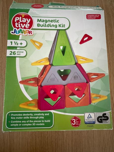 Magnetická stavebnica,