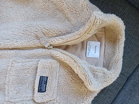 Mikina chlpatá, bershka,xs