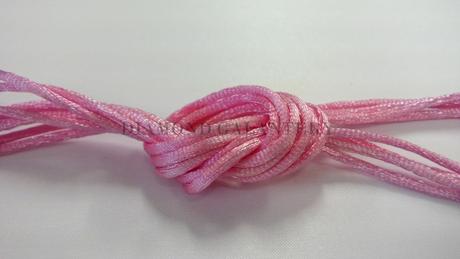 Saténová šnúrka 2,5 mm bledo ružová, 
