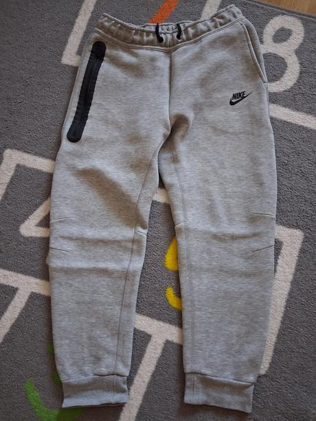 Nike techfleece tepláky, nike,158