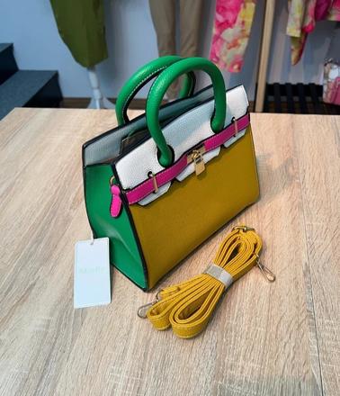 Kabelka do ruky s pútkom, 