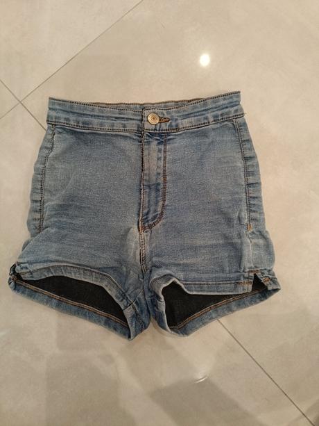 Šort, sinsay,xs